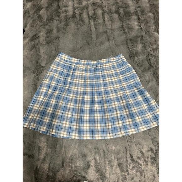 Urban Outfitters Dresses & Skirts - Urban Outfitters Blue Plaid Mini Skirt – Size M